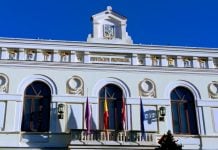 Guadalajara destina 18.000 euros a premiar el talento y el emprendimiento femenino en la provincia Fachada de la Diputación de Guadalajara en diciembre de 2024. (Foto: La Crónic@)