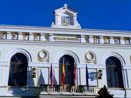 Fachada de la Diputación de Guadalajara en diciembre de 2024. (Foto: La Crónic@)