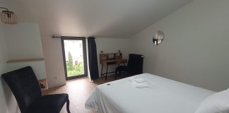 Las casas rurales de Castilla-La Mancha, casi a tope Habitación de un establecimiento en una pequeña localidad europea. (Foto: La Crónic@)