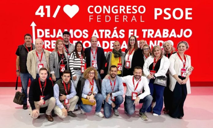 Militantes del PSOE de Guadalajara presentes en el congreso de Sevilla. (Foto: Instagram)