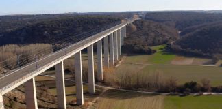 Ejemplo de viaducto en la línea del AVE Madrid-Barcelona.