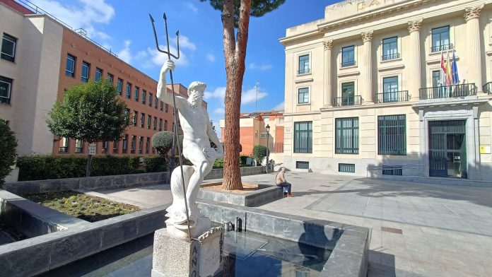 Neptuno, con su nuevo tridente, el 19 de febrero de 2025. (Foto: La Crónic@)