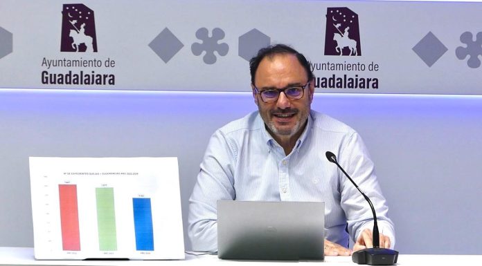 El concejal del área del servicio de Atención al Ciudadano, Roberto Narro.