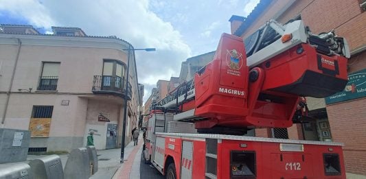 Una de las autoescalas de que dispone el parque de Bomberos de Guadalajara. La nueva costará 1.200.000 euros. (Foto: La Crónic@)