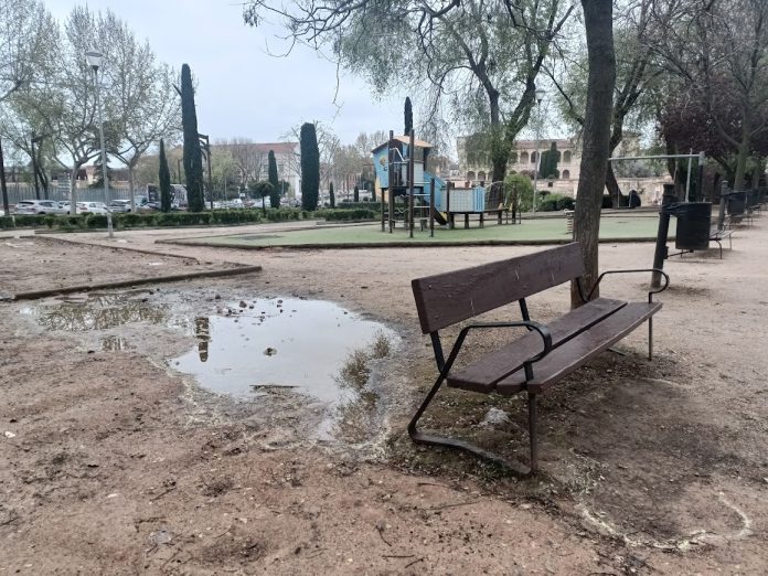 Efectos de la lluvia en un parque de Guadalajara en la Semana Santa de 2025. (Foto: La Crónic@)