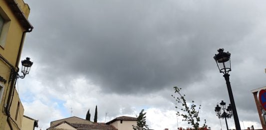Guadalajara está en aviso por tormentas Nubes de lluvia desde el centro de Guadalajara en la Semana Santa de 2025. (Foto: La Crónic@)
