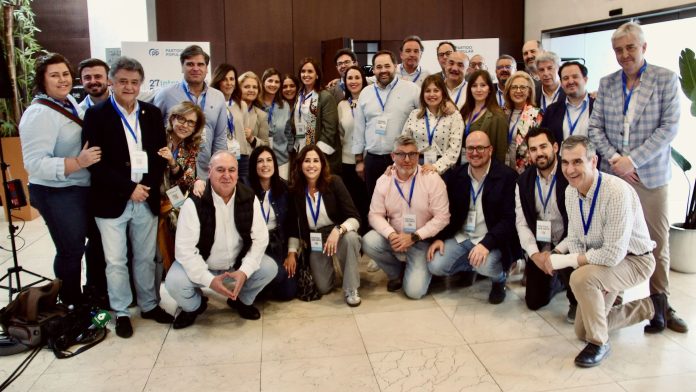 Cargos del PP por Guadalajara y del resto de Castilla-La Mancha, en la interparlamentaria de Sevilla.