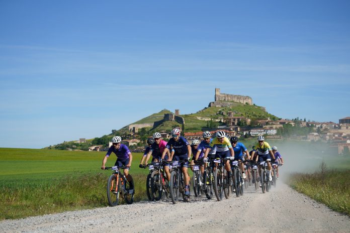 Atienza en bicicleta