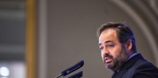 El PP de Castilla-La Mancha copiaría lo del de Andalucía con Vox Núñez