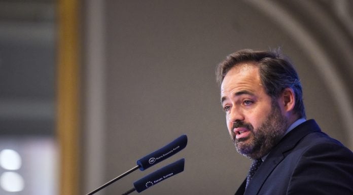 El PP de Castilla-La Mancha copiaría lo del de Andalucía con Vox Núñez