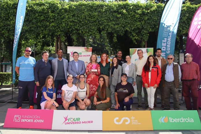 Presentación del Tour Universo Mujer en Guadalajara.