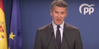 Feijóo, en su comparecencia del 29 de mayo de 2025 desde la sede del PP.