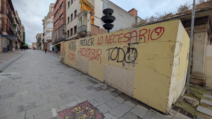 El Muro de las Lamentaciones que le ha nacido a Guadalajara el Primero de Mayo de 2025. (Foto: La Crónic@)
