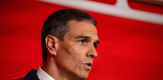 El presidente del Gobierno y Secretario General del PSOE, Pedro Sánchez, durante una rueda de prensa, en la sede del PSOE en Ferraz, en junio de 2025. (Foto: Gabriel Luengas / EP)