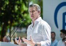 Feijóo le pone tarea a Guarinos y al resto de alcaldes del PP Feijóo en Guadalajara. (Foto: Rafael Martín / EP)