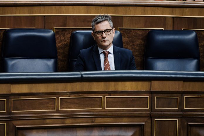 Bolaños, solo en el banco azul del Congreso. (Foto: EP)
