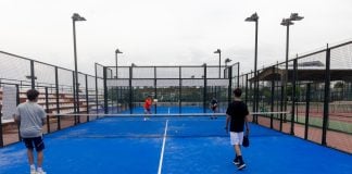 Una de las pistas de pádel de la Ciudad de la Raqueta en junio de 2025.
