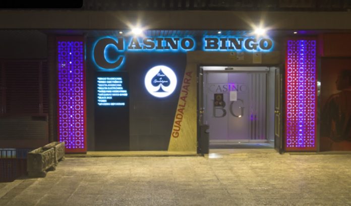 Bingo en el barrio de La Llanilla, de Guadalajara.