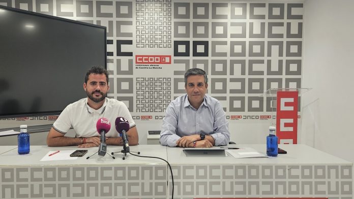 Javier Morales y Javier Ortega durante la rueda de prensa en Guadalajara.
