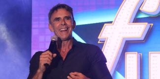 Furor por Alonso Caparrós en Cabanillas FUROR CON ALONSO CAPARRÓS (00)