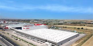 Mahou trabaja en su nuevo almacén en A,overa.