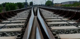 Se van a cambiar 35.000 traviesas en las vías del tren en Guadalajara