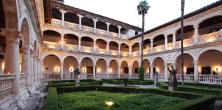 Claustro del monasterio de Lupiana.