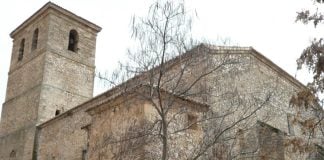 Iglesia parroquial de Romancos.