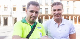 Una de las pulseras inteligentes usas en Guadalajara contra los golpes de calor.