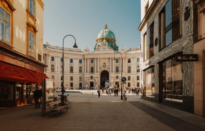 Hofburg, Michaelerplatz. (Foto: WienTourismus/Paul Bauer)