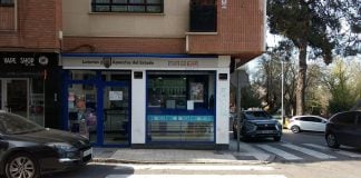 30/09/2025 Administración de Loterías número 5 de Guadalajara.. El sorteo de BonoLoto de este lunes, 29 de septiembre, ha dejado dos premios de Segunda Categoría 5+C, uno de los cuales ha sido validado en la Administración de Loterías nº5 de Guadalajara, con un importe de 72.989,92 euros. SOCIEDAD LOTERÍAS Y APUESTAS DEL ESTADO