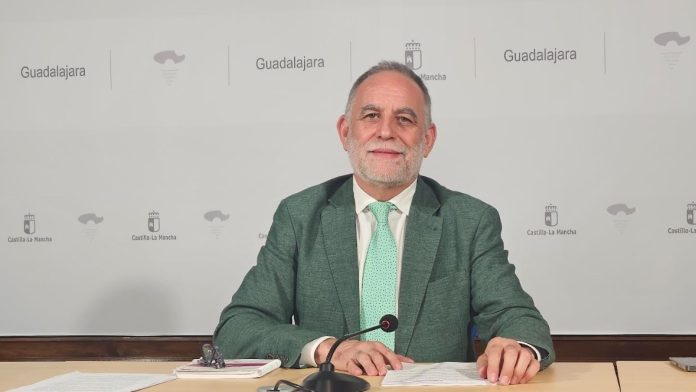 Ángel Fernández Montes, delegado provincial de Educación.