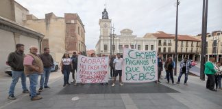 Los trabajadores de Caobar protestaron este martes en el centro de Guadalajara. (Foto: La Crónic@)