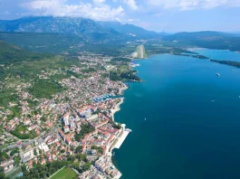 Tivat es un destino emergente en Montenegro.