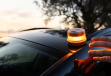 La baliza V-16 es obligatoria, también en Semana Santa Baliza V 16