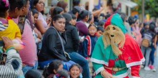 La botarga de Cabanillas, muy bien recibida en México.