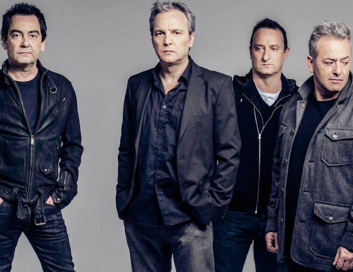 Hombres G en una imagen promocional.