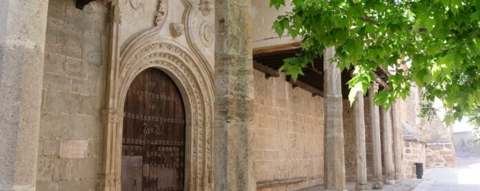 Iglesia de almonacid