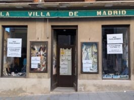 "La Villa de Madrid" anuncia estos días su próximo traslado. (Foto: La Crónic@)
