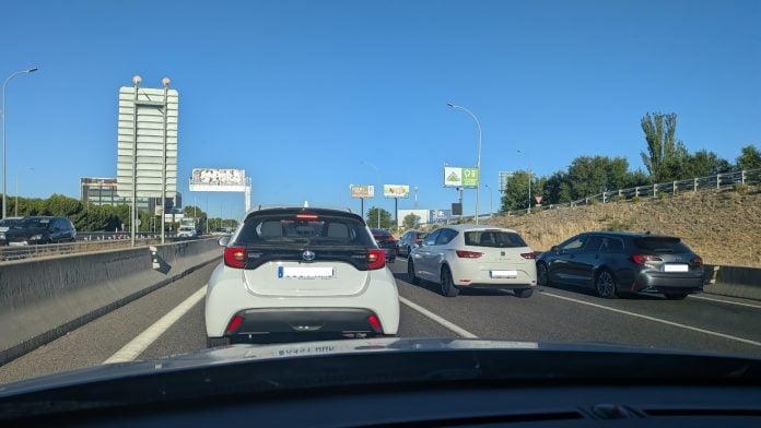 Ejemplo de tráfico intenso en la A-2. (Foto: La Crónic@)