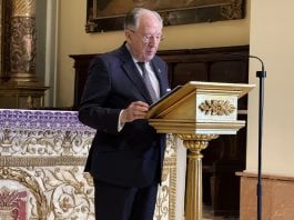 Félix Sanz Roldán fue el encargado de pronunciar el Pregón de Navidad de Guadalajara en este 2025.