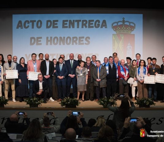 Homenaje en Yunquera