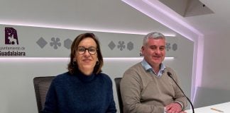 Alfonso Esteban y Blanca Causapié, en el inicio de la comparecencia del 22 de enero de 2026.