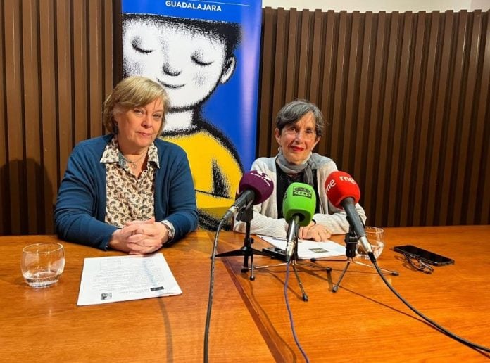 27/01/2026 Guadalajara se proyecta como capital europea del cuento con el proyecto ANCESTOR. El Seminario de Literatura Infantil y Juvenil de Guadalajara coordinará el proyecto europeo ANCESTOR, una iniciativa cultural transnacional financiada por la Unión Europea con 200.000 euros, que tiene como objetivo reforzar la narración oral en Europa y consolidar a Guadalajara como referente internacional en este ámbito. CULTURA ESPAÑA EUROPA CASTILLA-LA MANCHA
