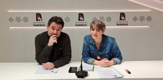 Jorge Riendas y Susana Martínez durante su rueda de prensa.