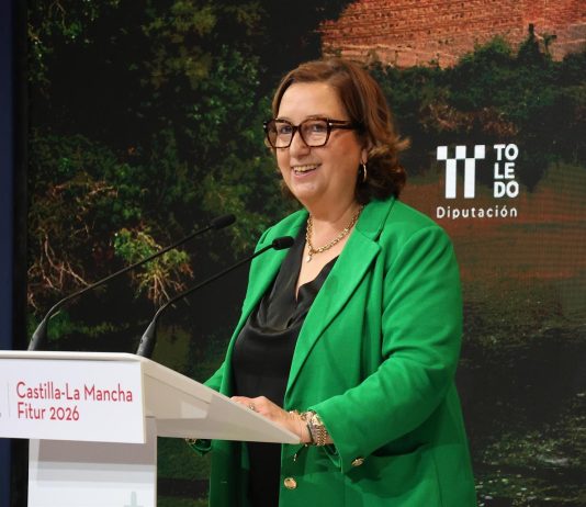 La presidenta de la Diputación de Toledo, Concepción Cedillo, durante su intervención en Fitur.