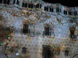 Videomapping en el Infantado en la Navidad de 2023.