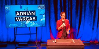 Adrián Vargas, "El Mago Adri", sobre el escenario.