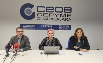 250 cursos para encontrar o mejorar tu empleo Presentación de los cursos para 2026.