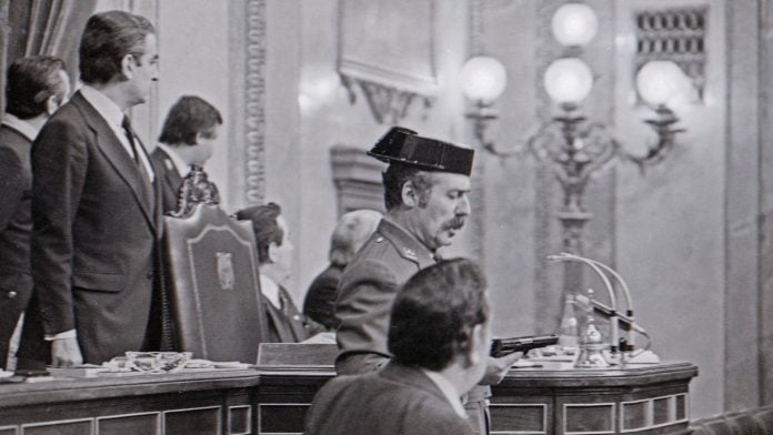 Tejero en el Congreso el 23 de febrero de 1981, en una fotografía de Europa Press.